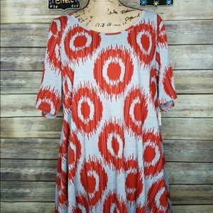 LuLaRoe Perfect T